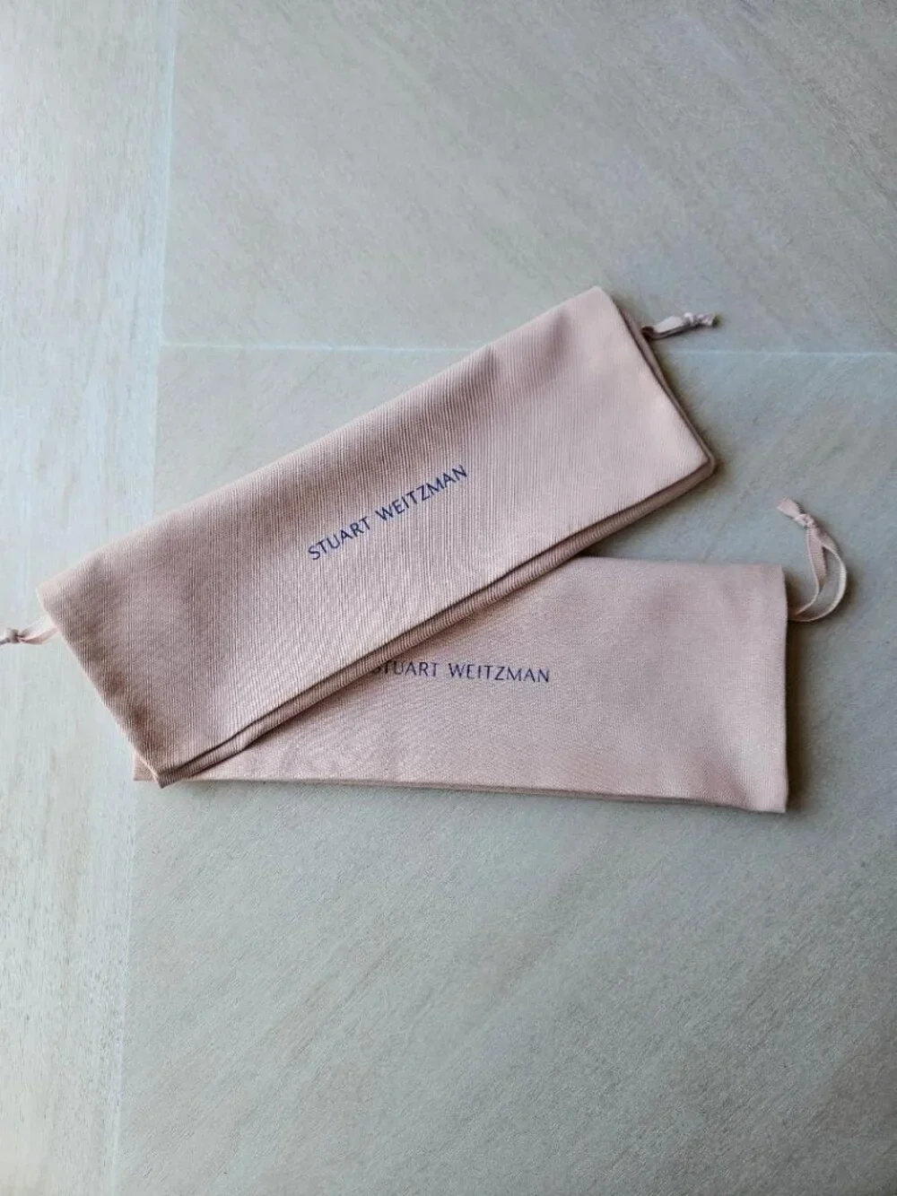 Set of 2 Stuart Weitzman Drawstring Dust Bags New - Picture 4 of 5